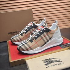 Burberry Low Shoes